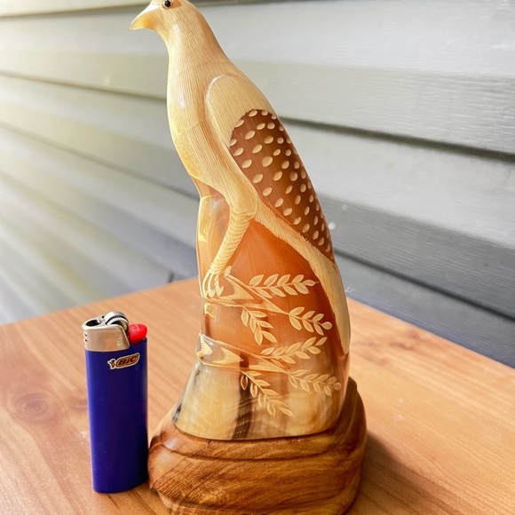 Handcrafted Wooden Bird Sculpture - Picture 4 of 4